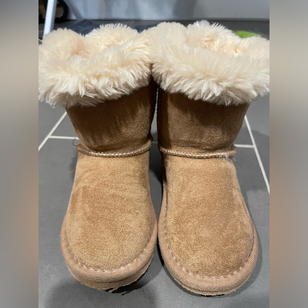 Weestep Boots size 7